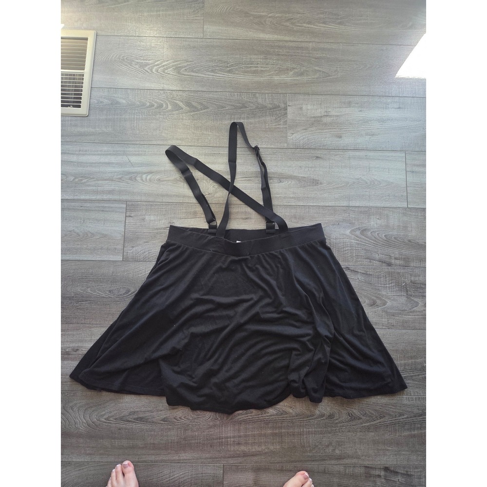 Hot topic plus‎ size skirt size 2 Womens